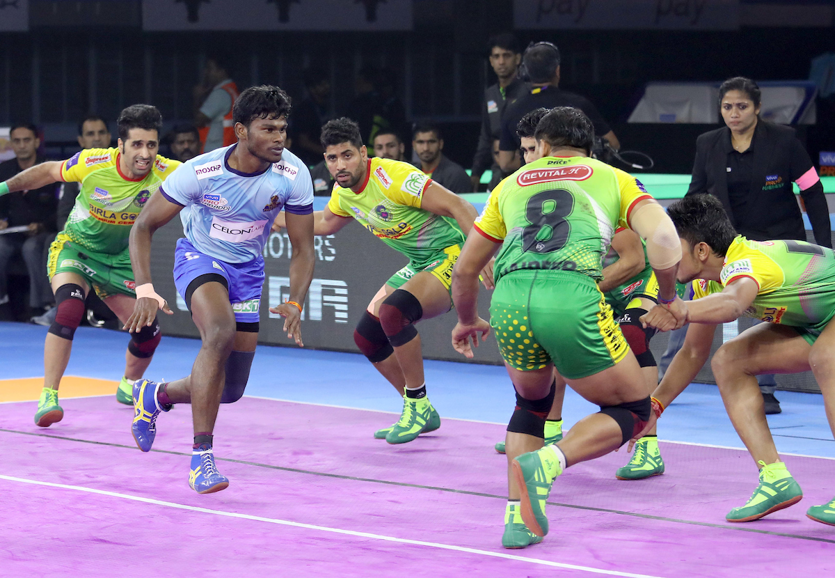 Pardeep Narwal became the first player to cross 1000 raid points in Pro  Kabaddi League history - Match report