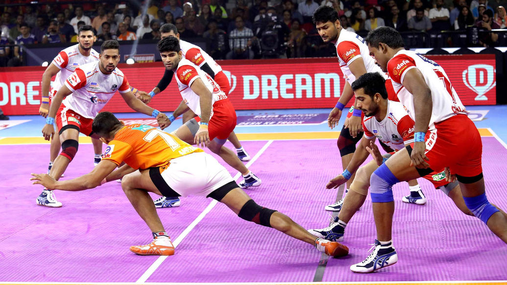 Nitin Tomar fetches a bonus in front of the Haryana Defense